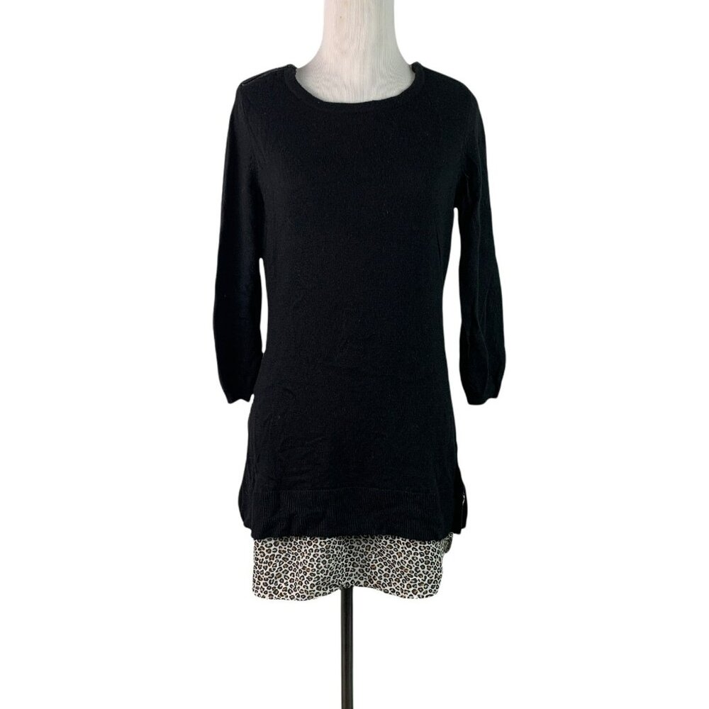 🟣🟣🟣 REITMANS Women's Size Small Black Trendy Zip Shoulder Cheetah Hem Sweater